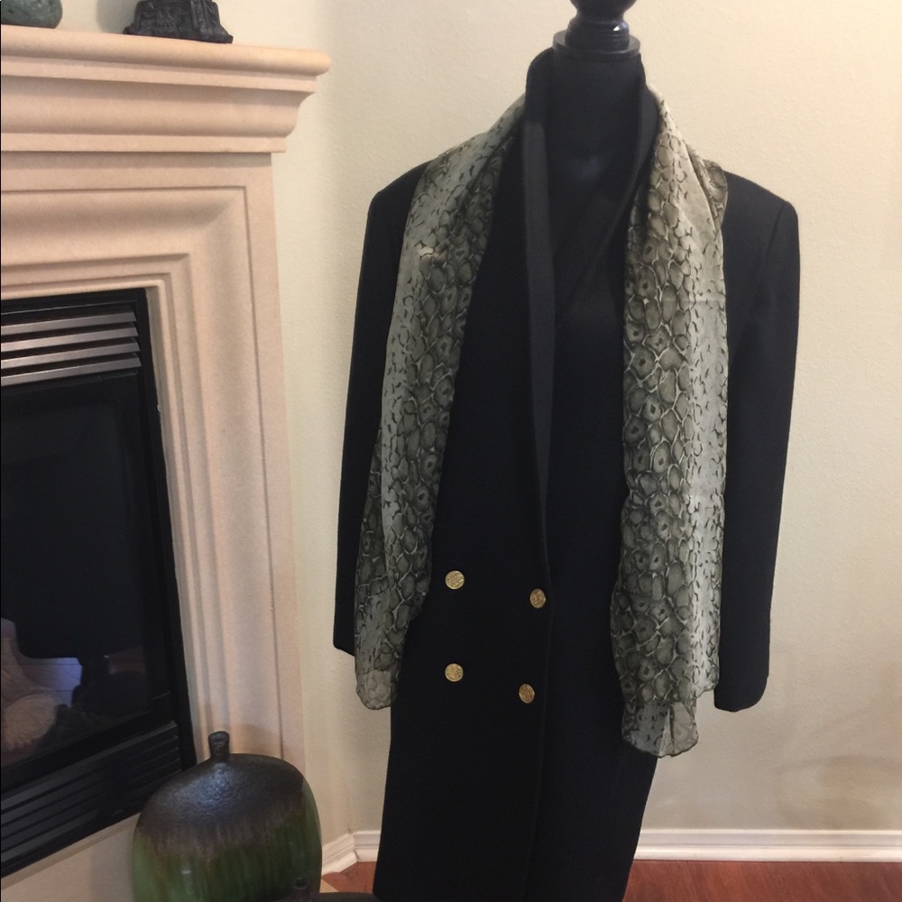 Black Wool Double Breasted Topper